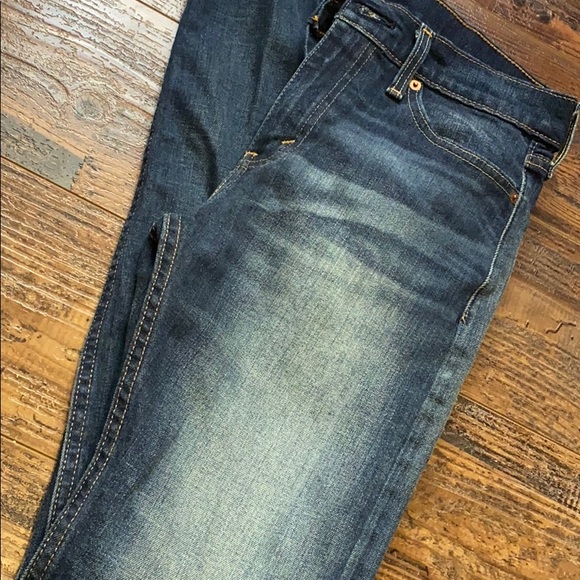 Levi Strauss - Picture 2 of 2